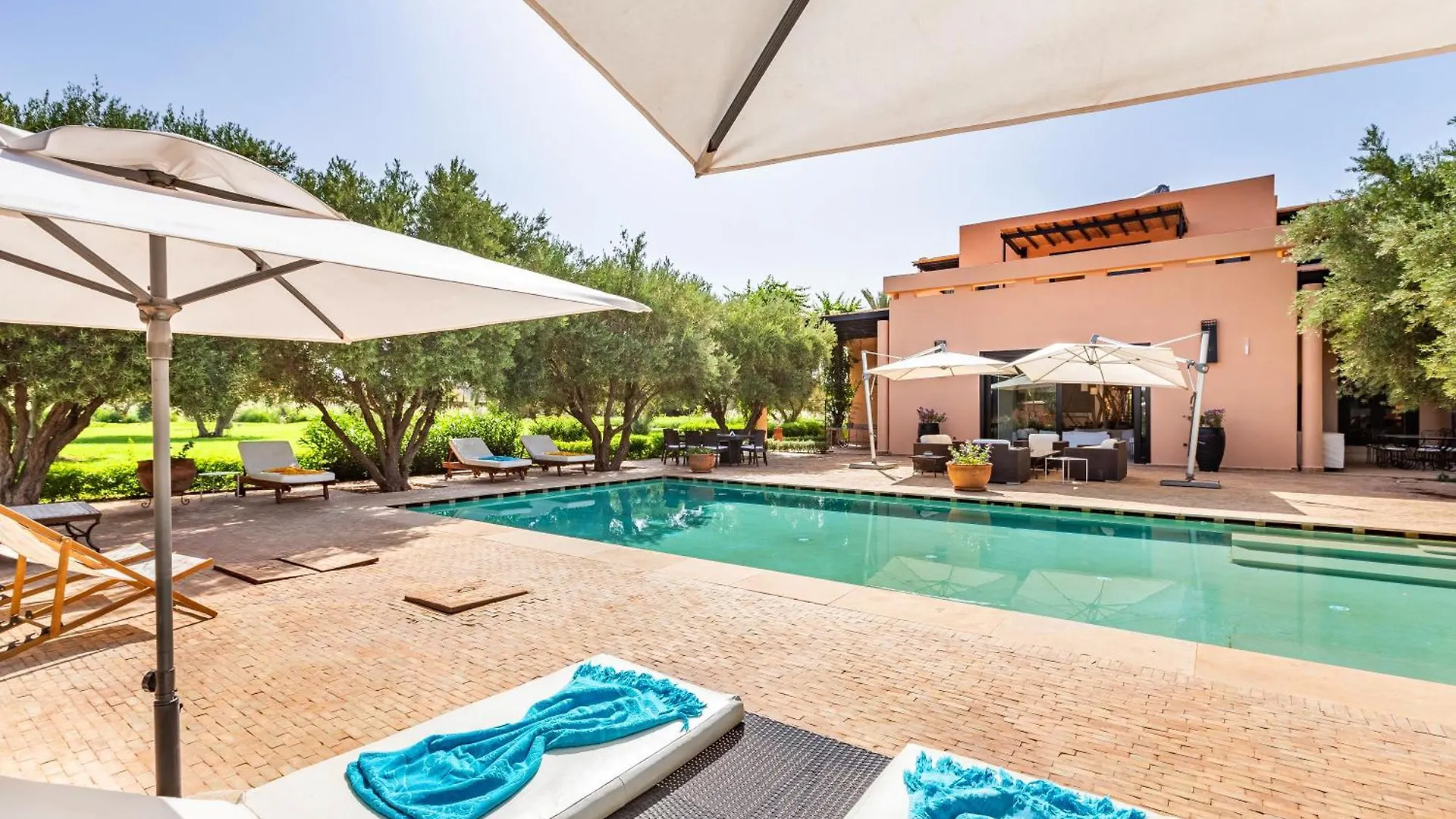 Luxury Getaway In Marrakech , Villa Zaria With Pool And Breakfast Marrakesh