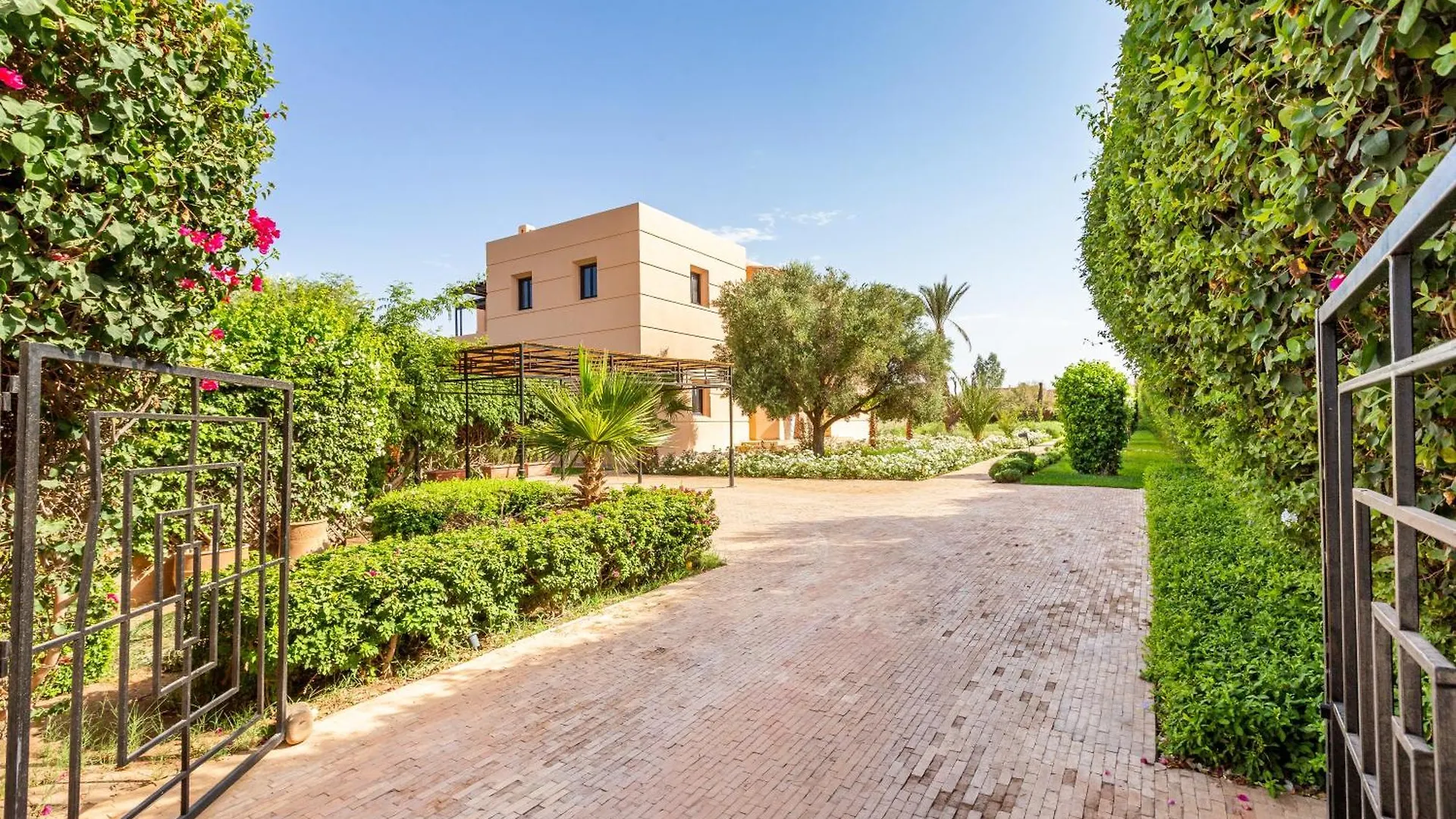Luxury Getaway In Marrakech , Villa Zaria With Pool And Breakfast Marrakesh 0*,