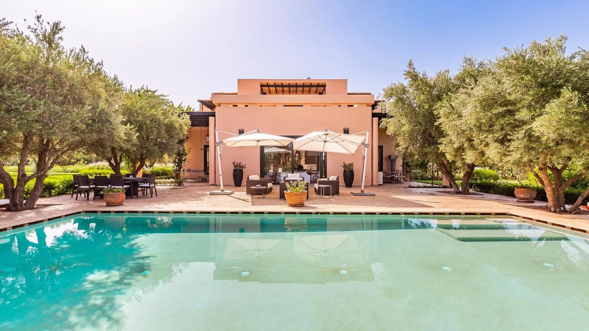 Luxury Getaway In Marrakech , Villa Zaria With Pool And Breakfast Marrakesh