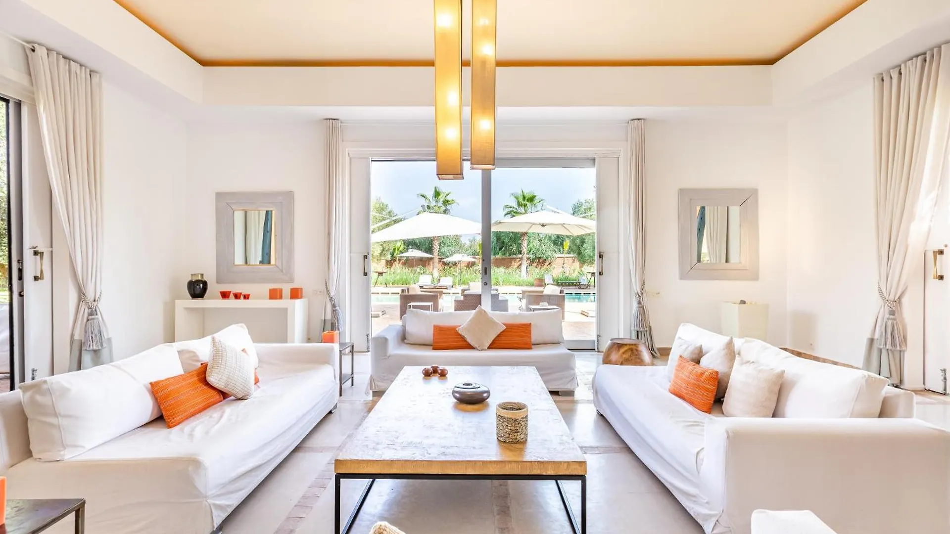 Luxury Getaway In Marrakech , Villa Zaria With Pool And Breakfast Marrakesh